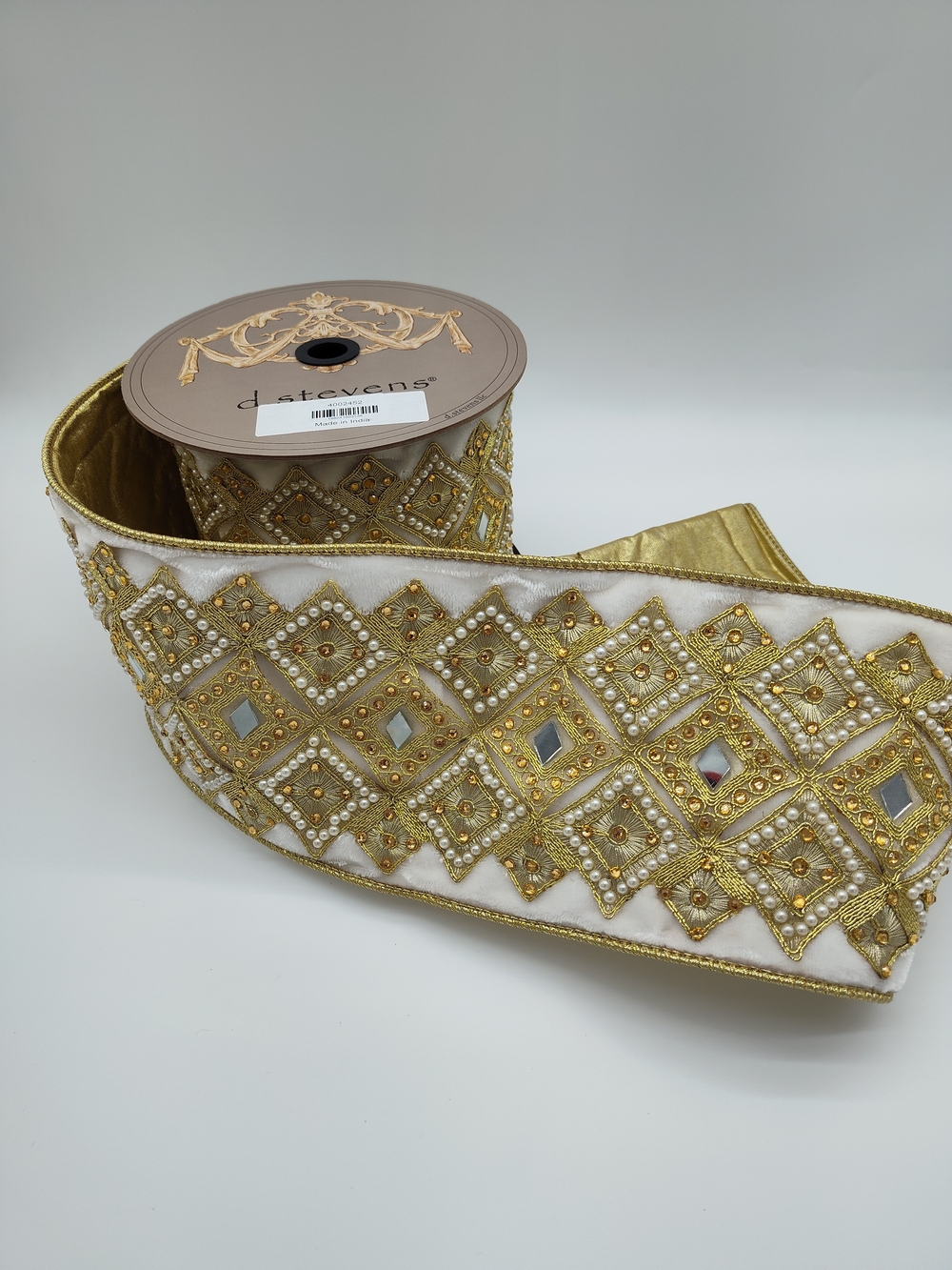 D. STEVENS Padded Jeweled Mirror Pearl Velvet Ribbon Gold Ivory 5 Yards NWT - Picture 3 of 6
